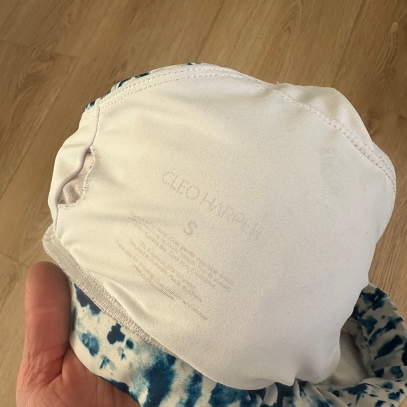 Cleo Harper Blue and White Sports Bra - Picture 3 of 3